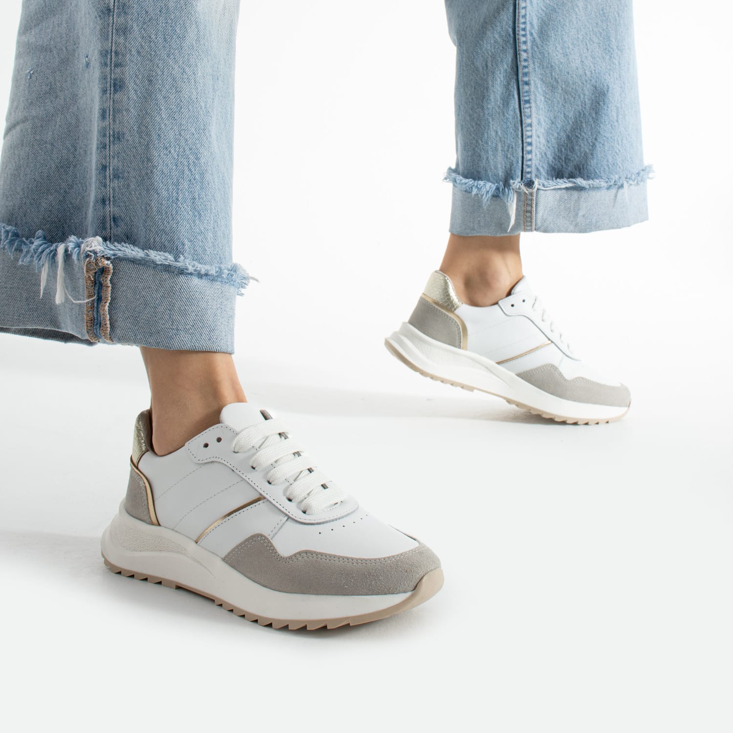 Sneakers dama cu talpa subtire din piele naturala alba ZF4