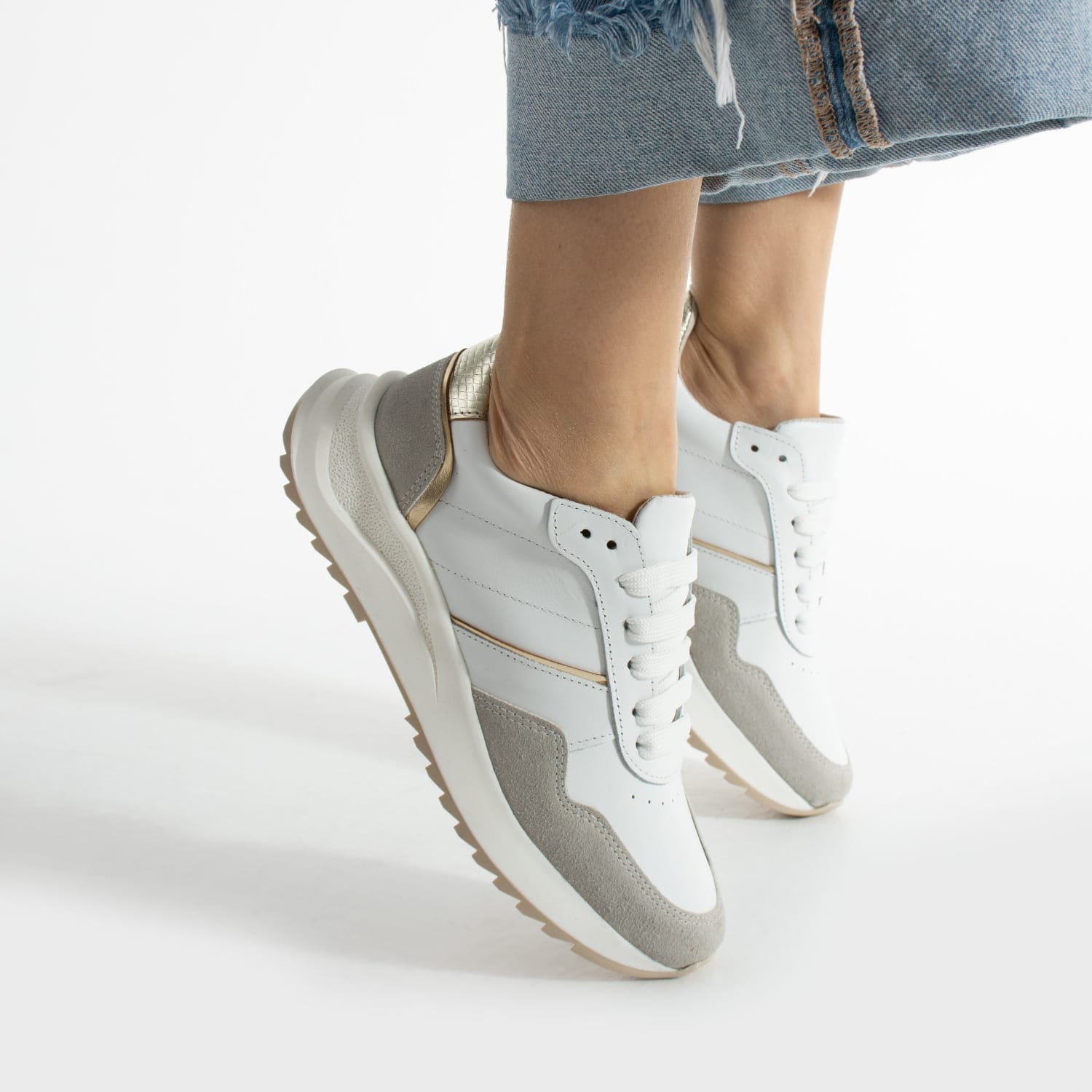 Sneakers dama cu talpa subtire din piele naturala alba ZF4
