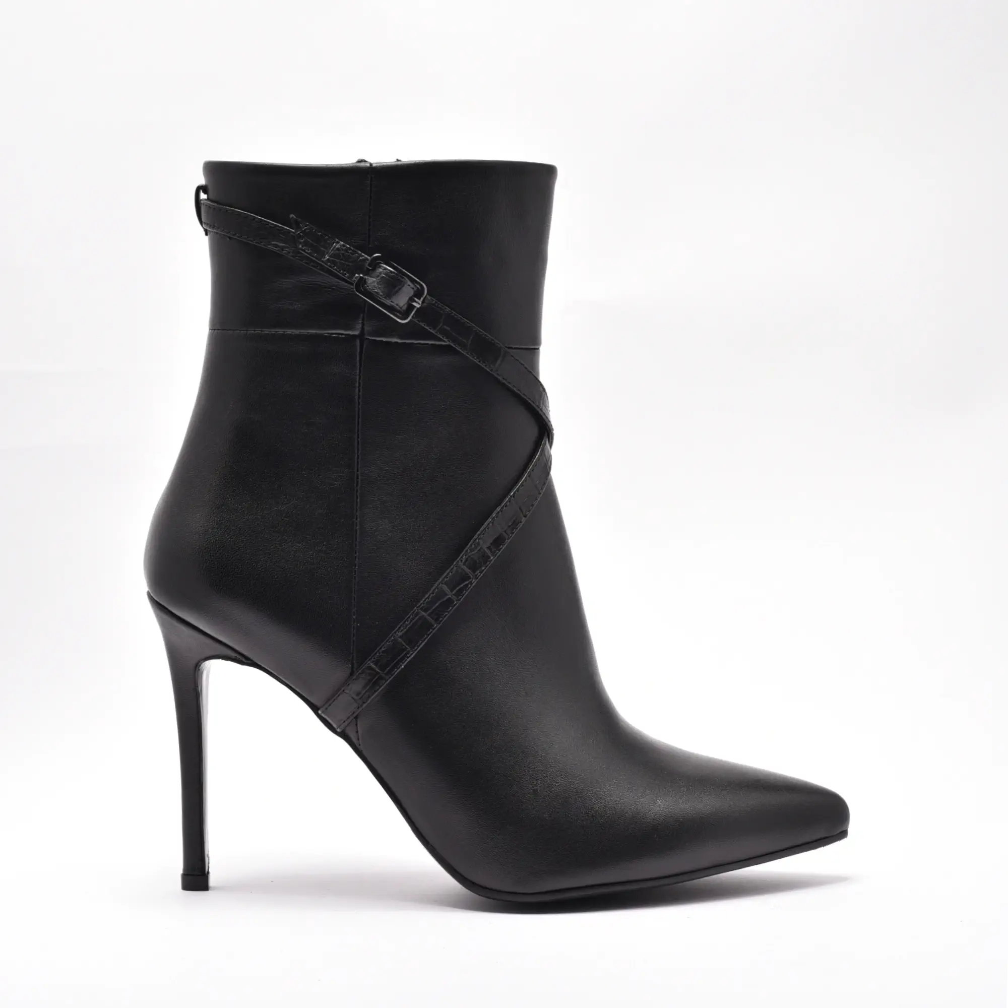 Botine dama din piele naturala toc subtire negre Nesa