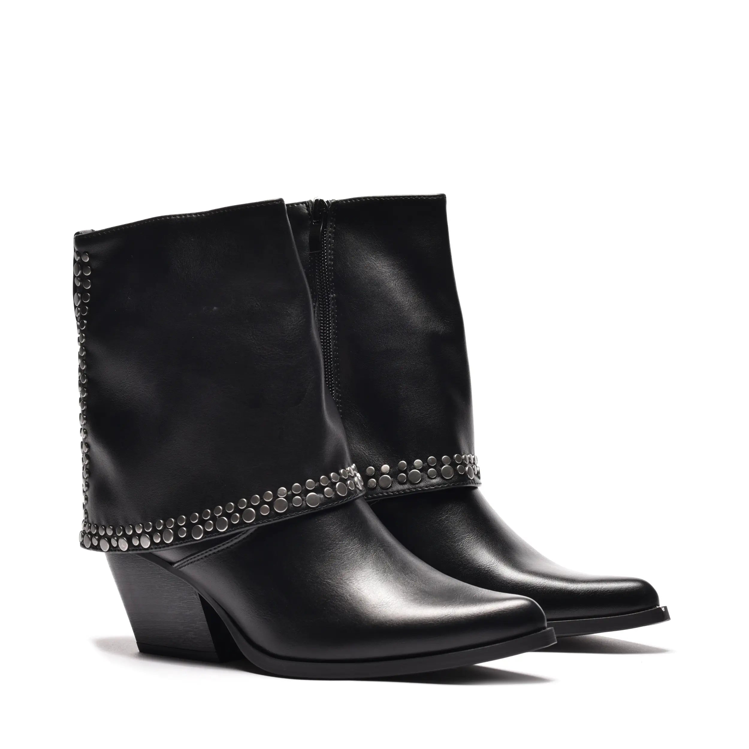 Ciocate scurte dama negre cu varf ascutit si accesorii Maya