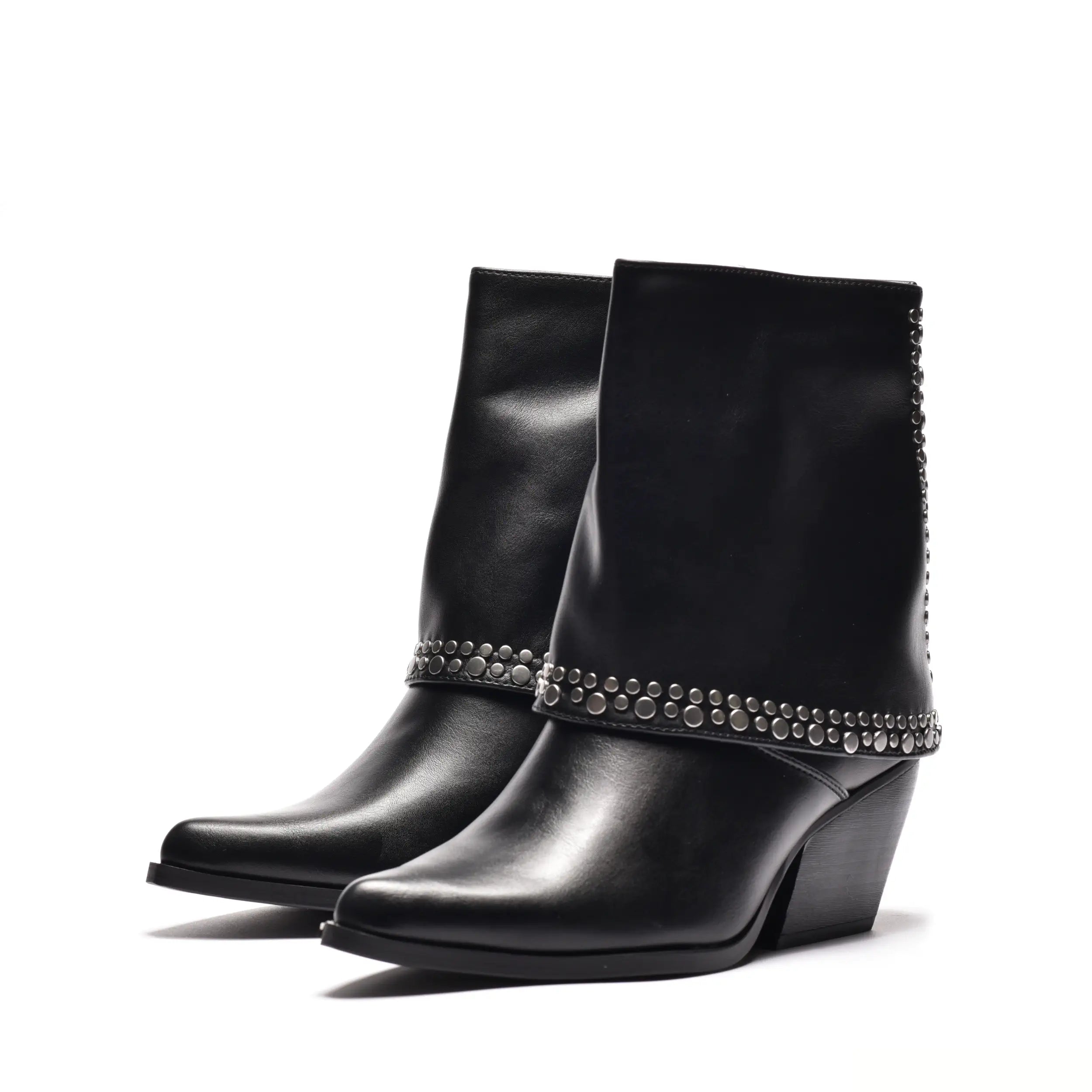 Ciocate scurte dama negre cu varf ascutit si accesorii Maya