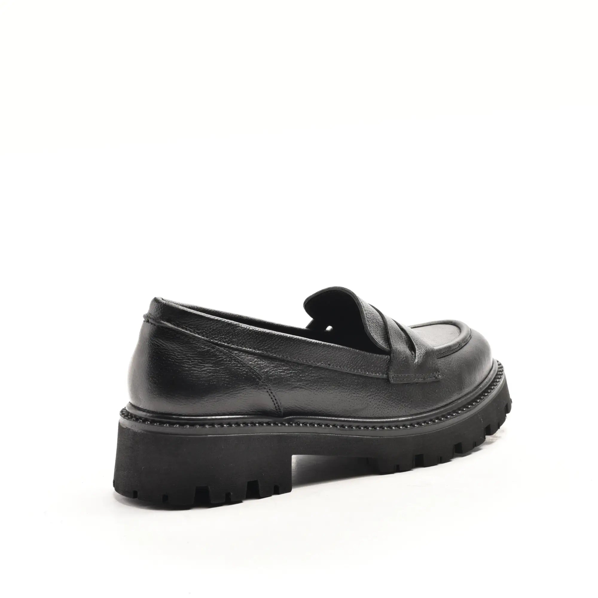 Pantofi dama Umme, loafers clasici, negre din piele