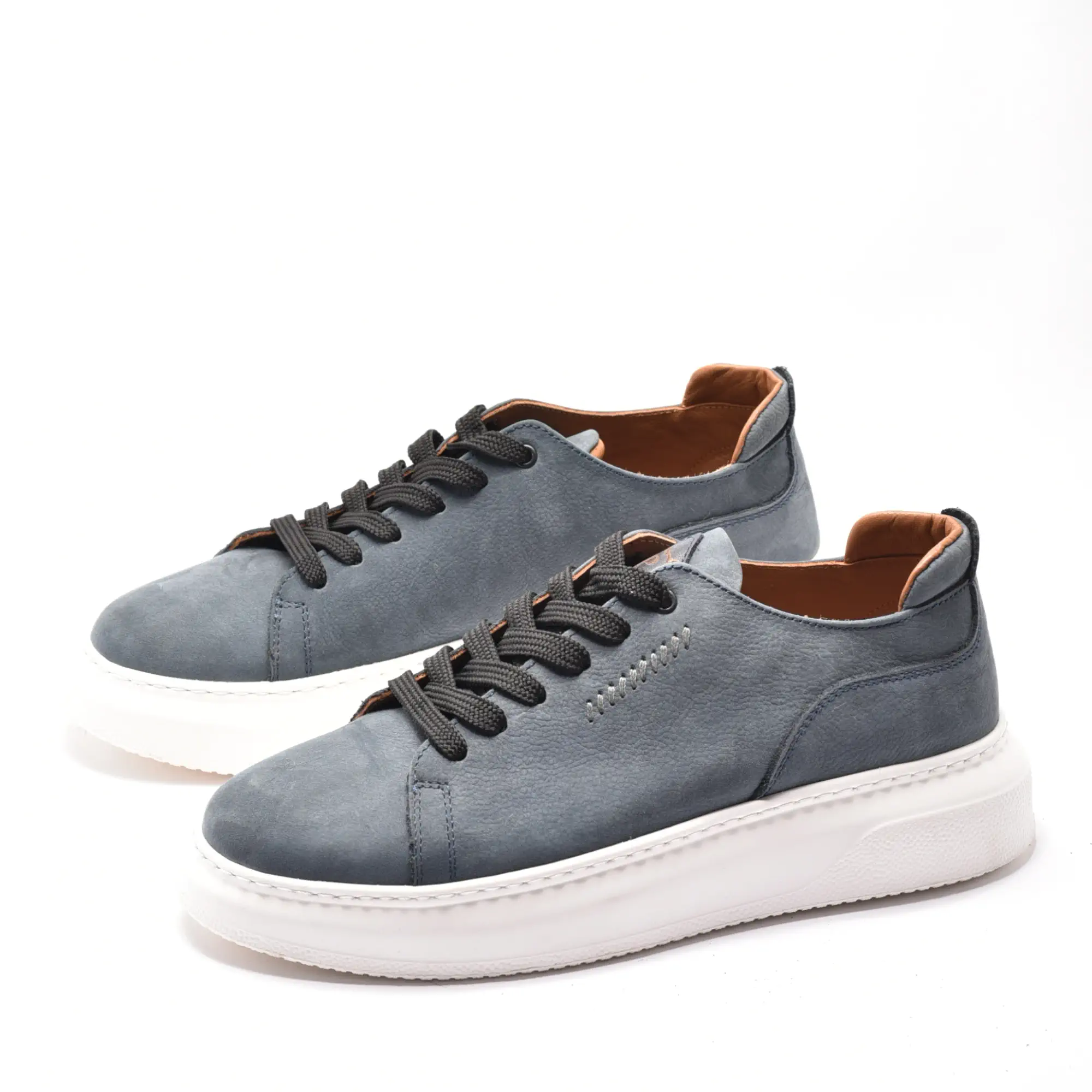 Pantofi casual barbati din piele bleu cu talpa alba groasa