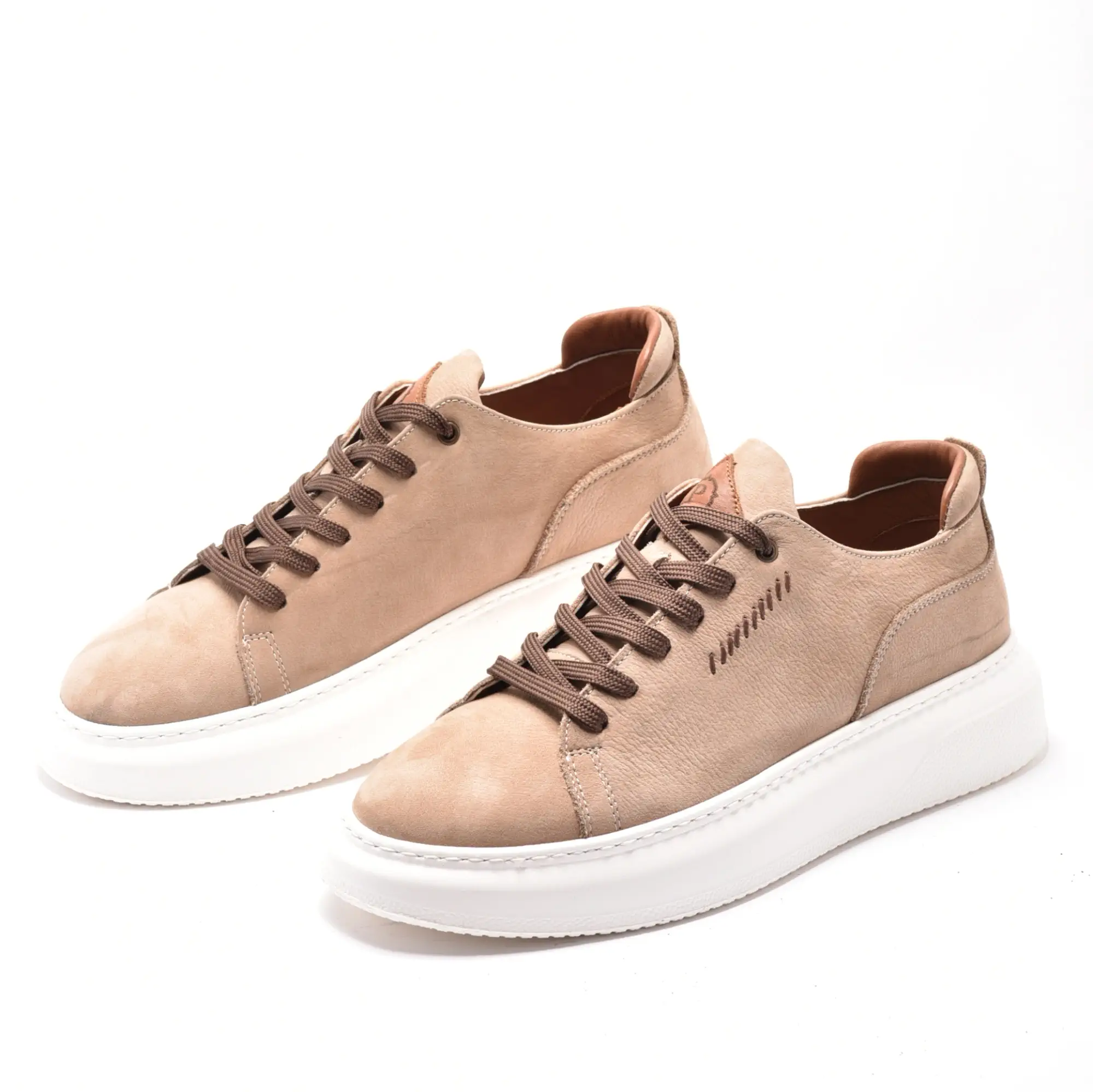 Pantofi casual barbati din piele bufo bej cu talpa alba groasa