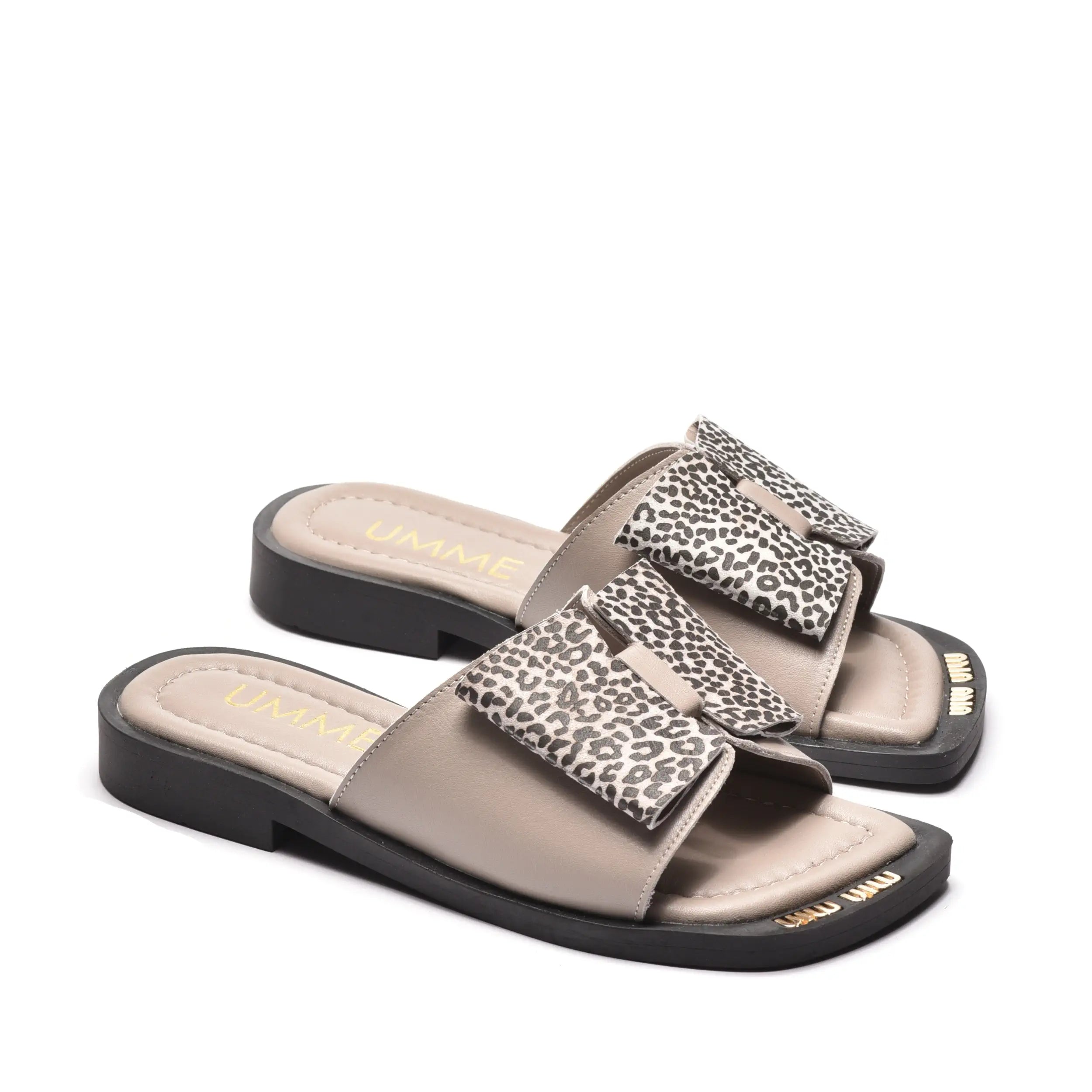 Papuci dama cu fundita animal print din piele naturala grej
