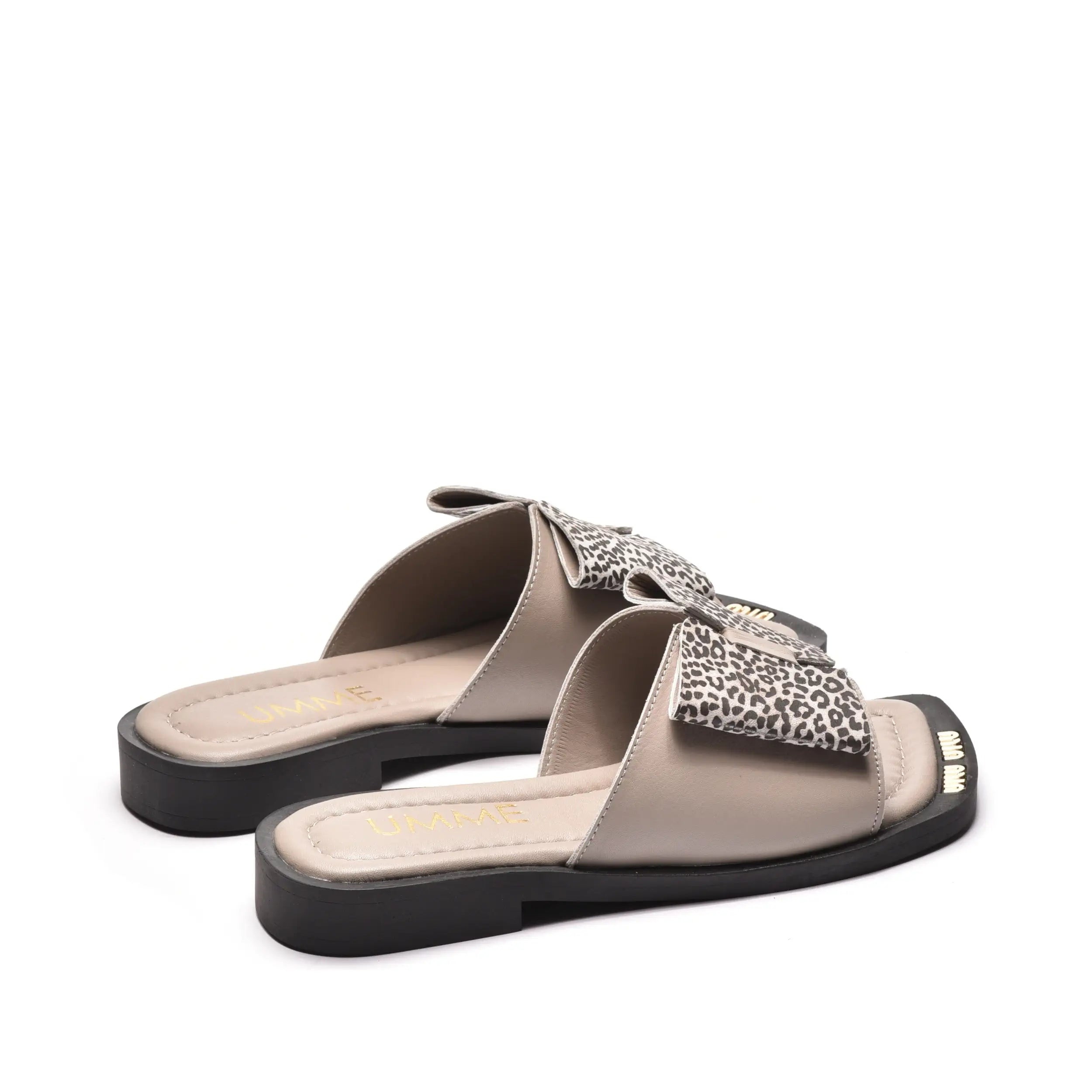 Papuci dama cu fundita animal print din piele naturala grej