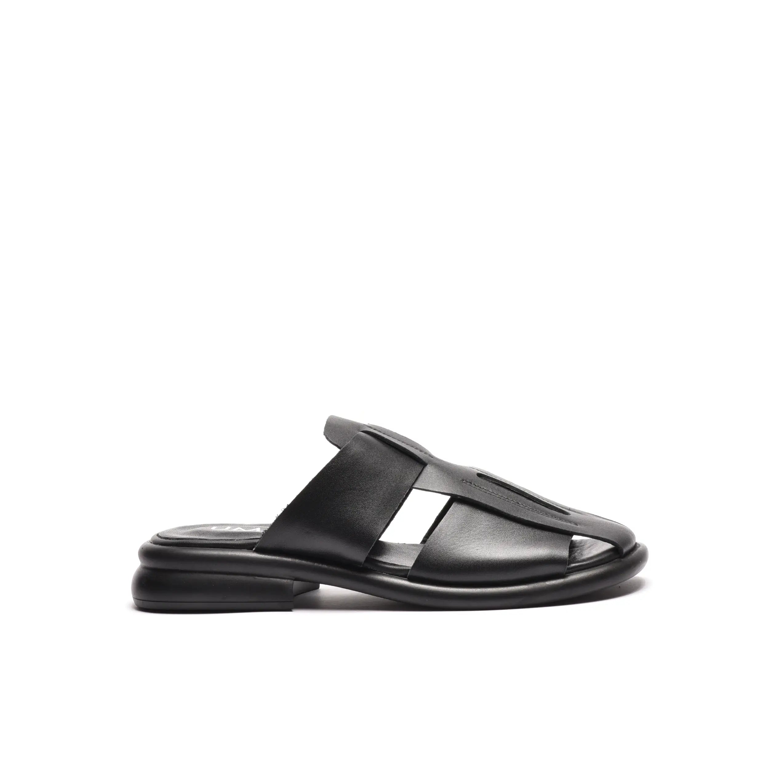 Papuci dama cu talpa subtire, din piele naturala neagra, 923